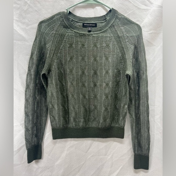 Banana Republic Tops - Banana Republic green mesh long-sleeve Sz XS